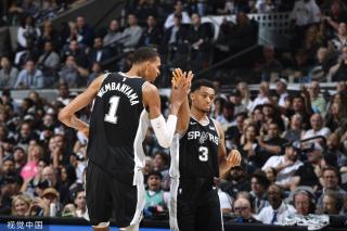 及与内线的 及与内线的